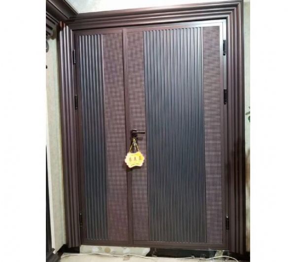 铸铝门的优点及铸铝精雕门的构造优势